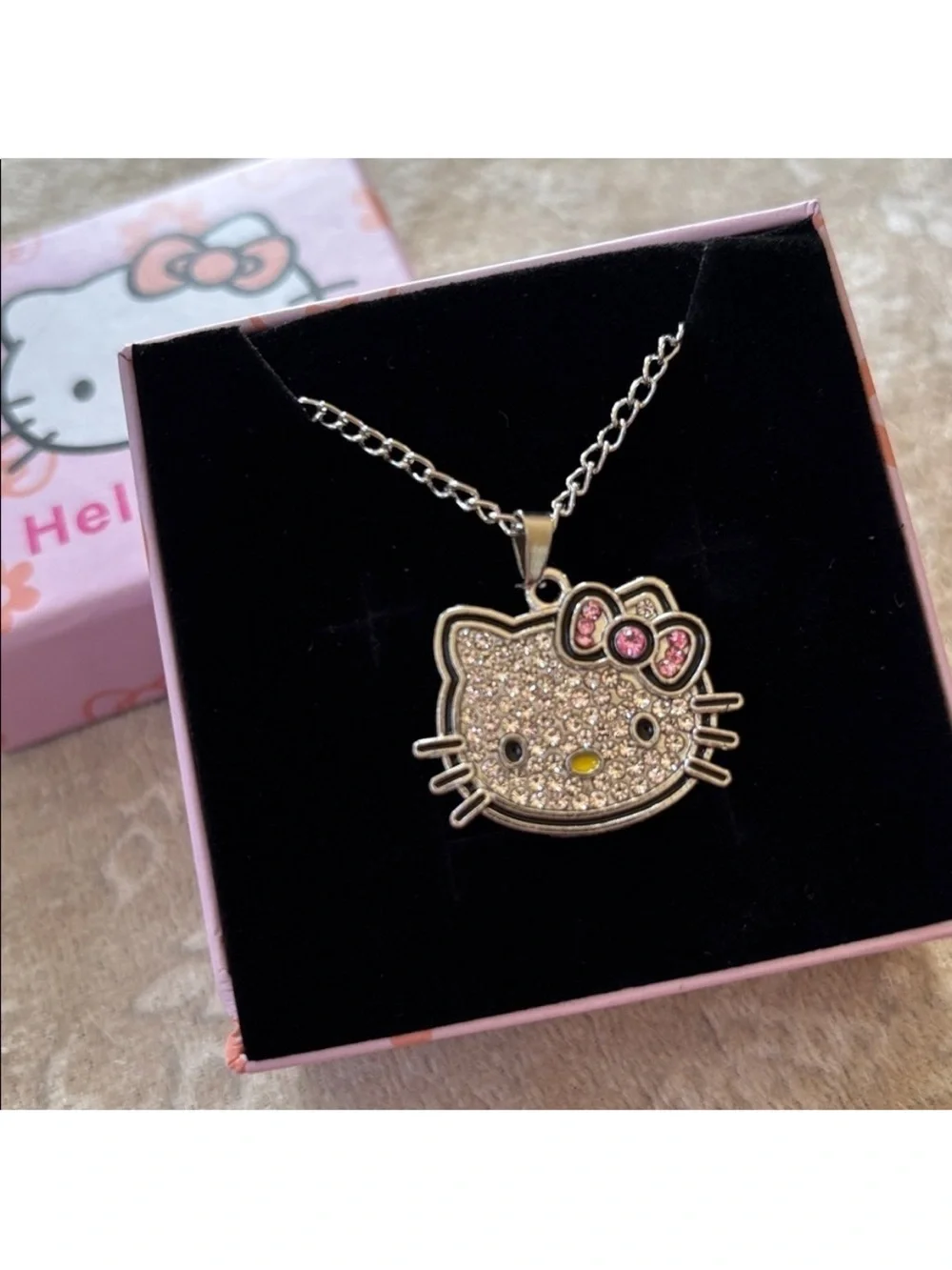 Hello Kitty Silver Tone Chain Cubic Zirconia Crystal Pendant Necklace with Box
